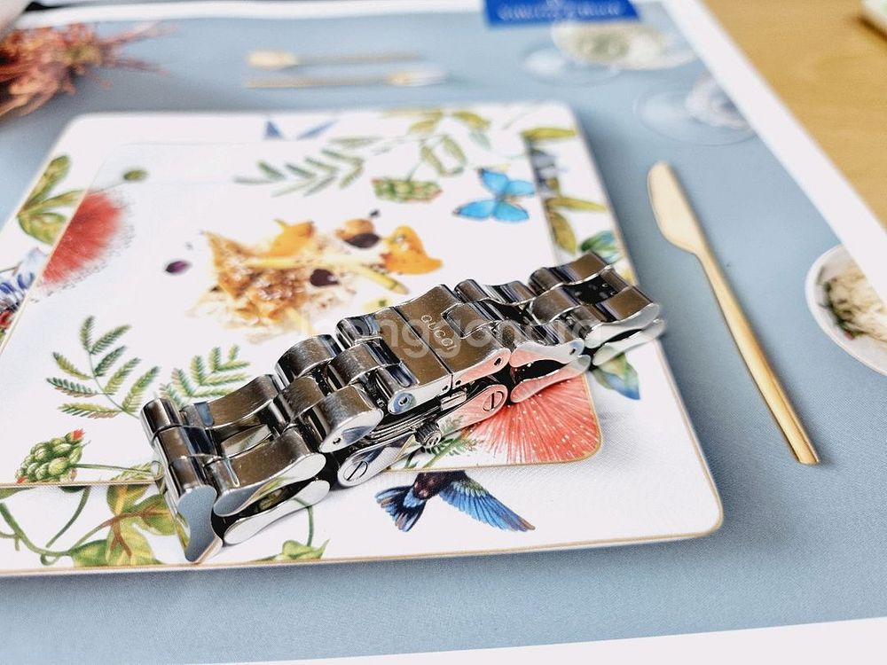 정품 구찌 2305L 여자메탈시계--3