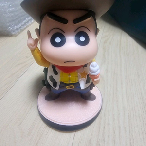 우디짱구 피규어