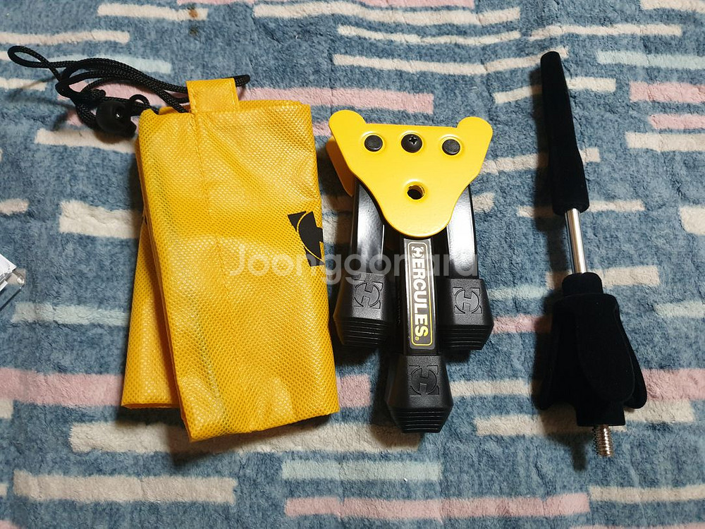 허큘레스(플룻/클라리넷)스탠드 필요한분께 판매합니다.--1