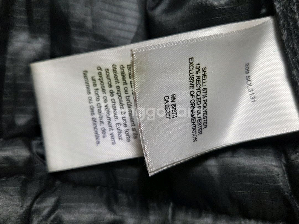 마운틴하드웨어 구스다운 경량 패딩 조끼 여성용 블랙--6