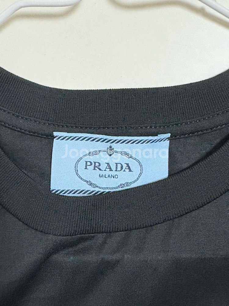 안입는 옷 팝니다 (프라다 반팔, 미쏘 자켓, 퍼빗)--4