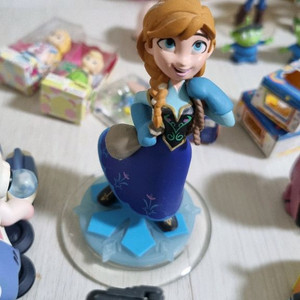 디즈니 인피니티 안나 피규어 겨울왕국