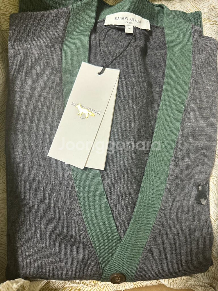 새상품 메종키츠네 가디건 볼드 폭스헤드 패치 M 사이즈--2