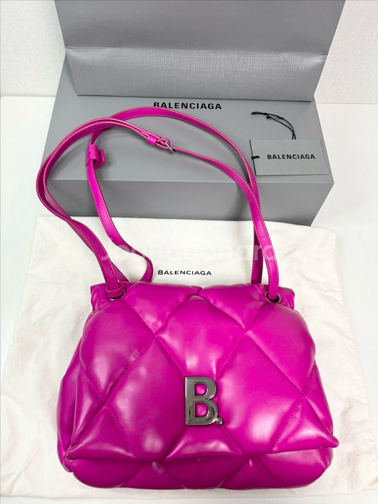 정품 발렌시아가 숄더백--8