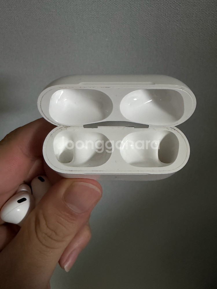 에어팟 프로 2세대--1