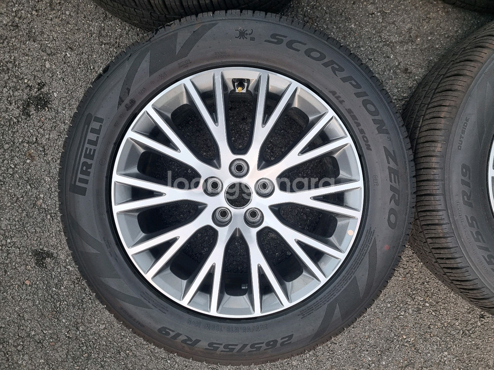 GV80 19인치 2655519 임판 휠타이어 팝니다--4