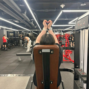 헬스장 운동기구