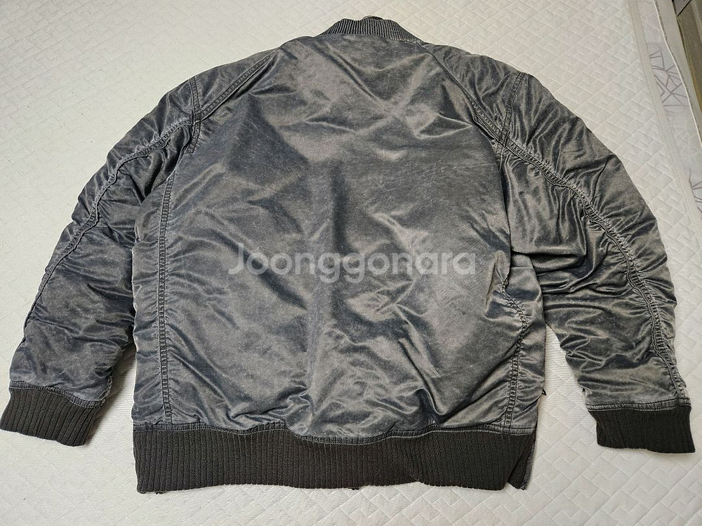 110)시리즈 MA-1 워싱 패딩 자켓 새제품--1