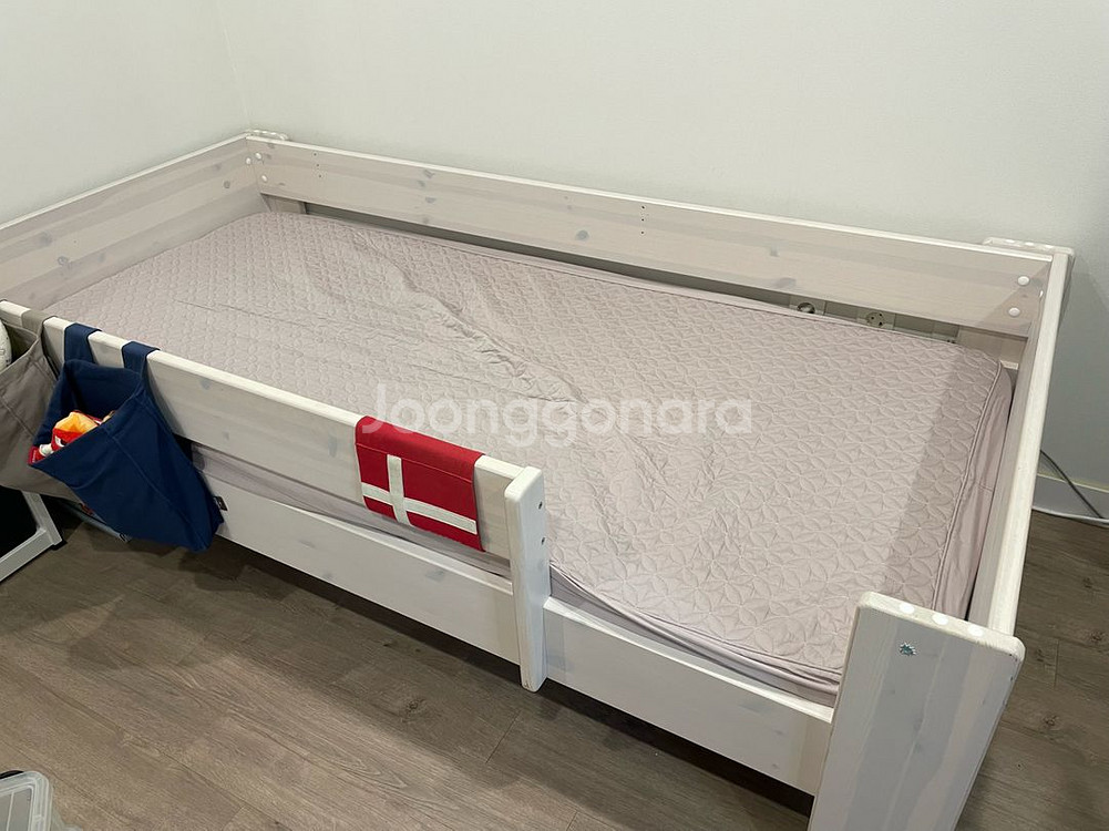 니스툴그로우 침대 10만원--0