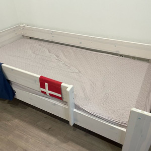 니스툴그로우 침대 10만원