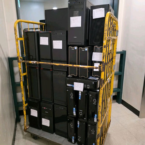 구형 폐컴퓨터 노트북 서버 헨드폰 삽니다