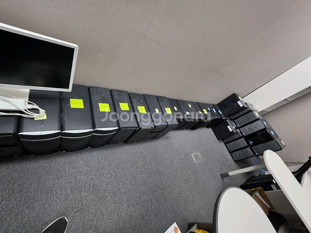 구형 폐컴퓨터 노트북 서버 헨드폰 삽니다--3