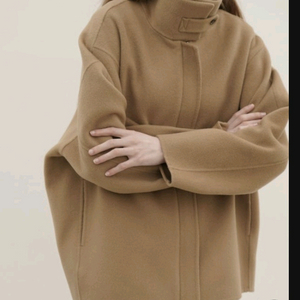 유메르 라우브 집업, 스펠셔츠 코트