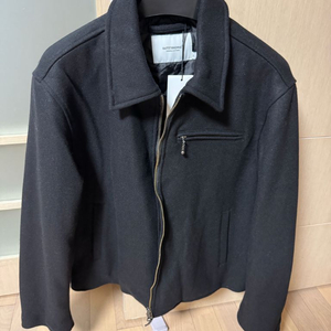 아웃스탠딩 울 스포츠 재킷 팝니다.