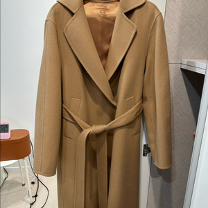 유메르코트 베르사유 24년 (착용1회)