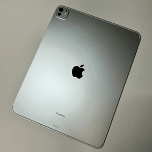 아이패드프로M4 13인치 256기가