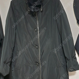 해지스 정품 토끼털100% 코트 66인대 사이즈 작아요