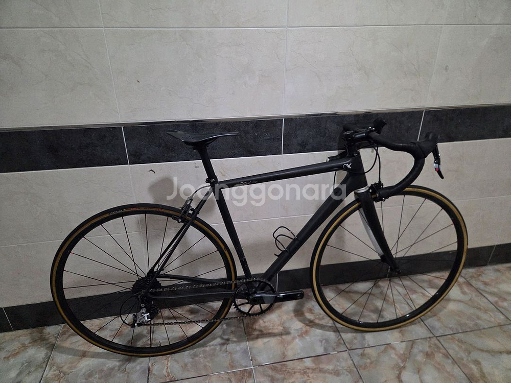 4.97kg 초경량 로드 판매합니다 (AX Vial Evo / 하자 감안 가격)--2