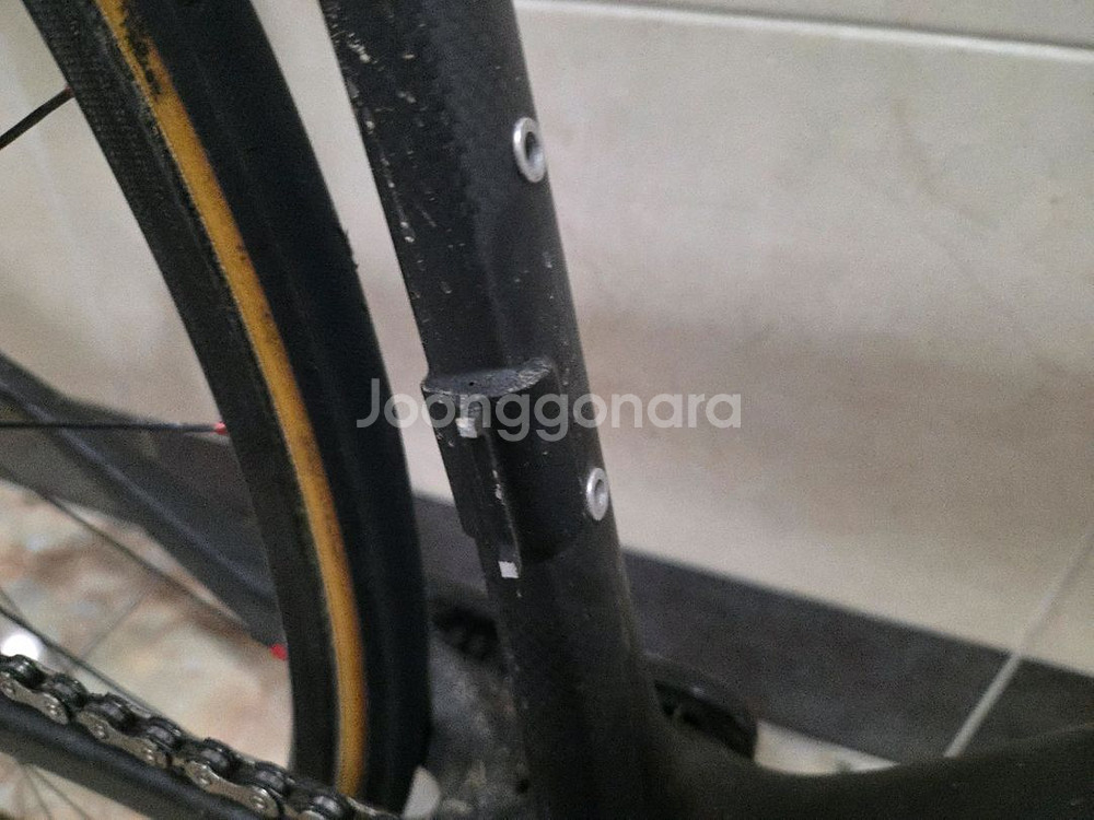 4.97kg 초경량 로드 판매합니다 (AX Vial Evo / 하자 감안 가격)--4