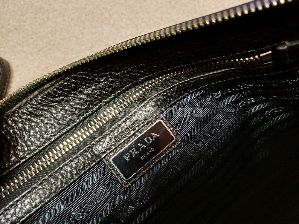 프라다 레더 클러치백 2vf006--4