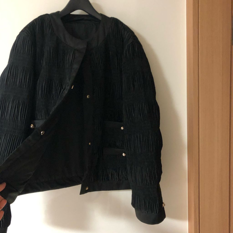 플리츠 주름 경량 패딩 자켓 점퍼 하객룩 타임마인시스템 이미지