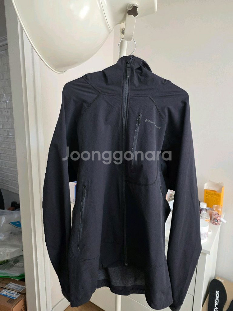 블랙다이아몬드 서크 소프트쉘 자켓 블랙 L(새상품급)--0