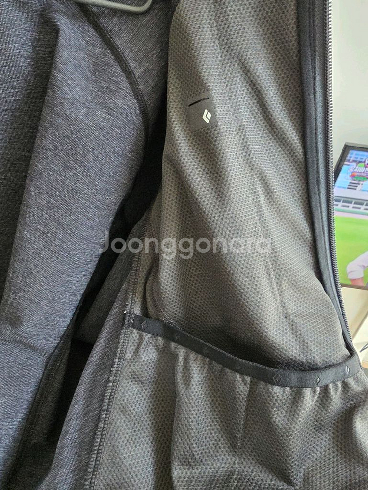 블랙다이아몬드 서크 소프트쉘 자켓 블랙 L(새상품급)--5