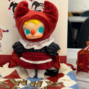 팝마트 와이소시리어스 키링 몰리 크림슨댄서