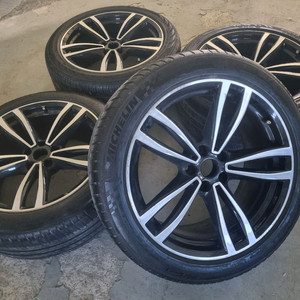 BMW 647m 7시리즈 19인치 중고 휠타이어 팝니다