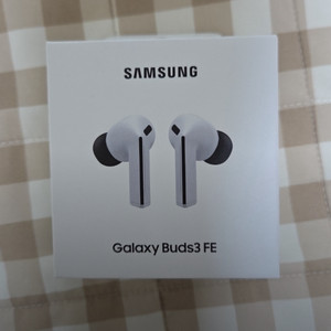정품 미개봉 새상품 갤럭시 버즈3 FE 그레이 판매합니다