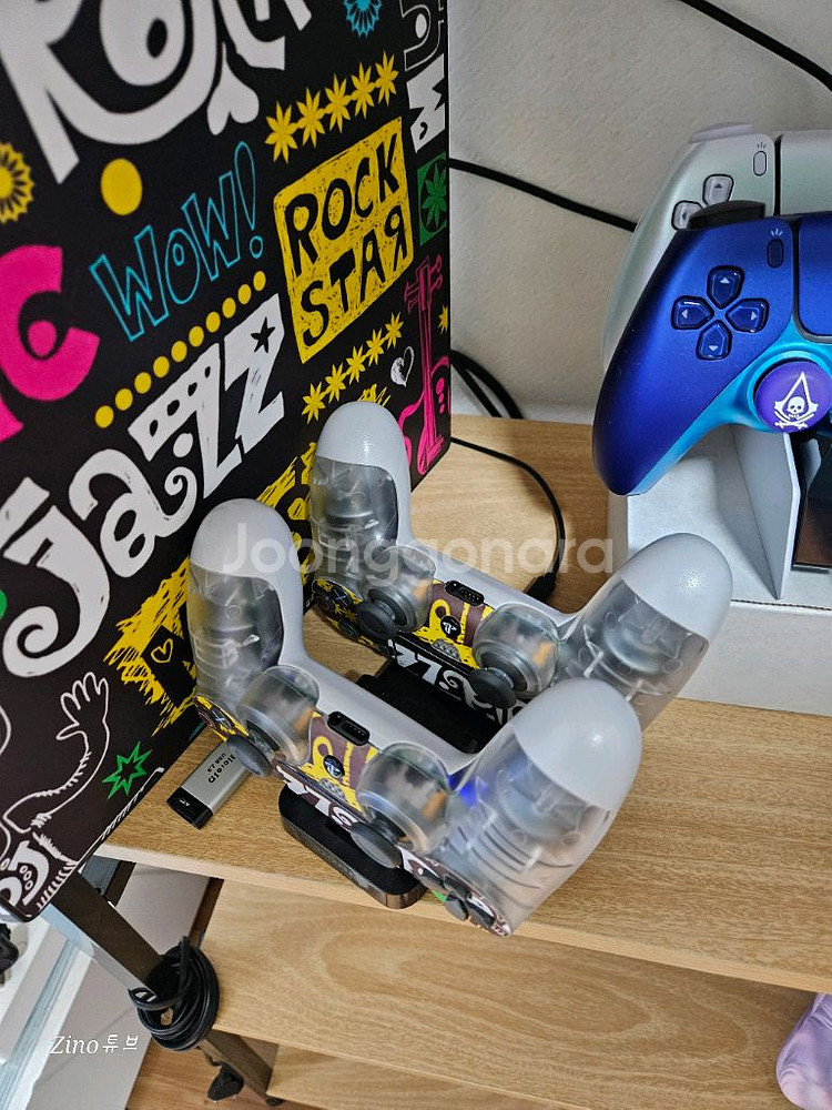 가격내림 ps4 pro 플스4 프로 내장 1테라 외장 4테라 팝니다--1