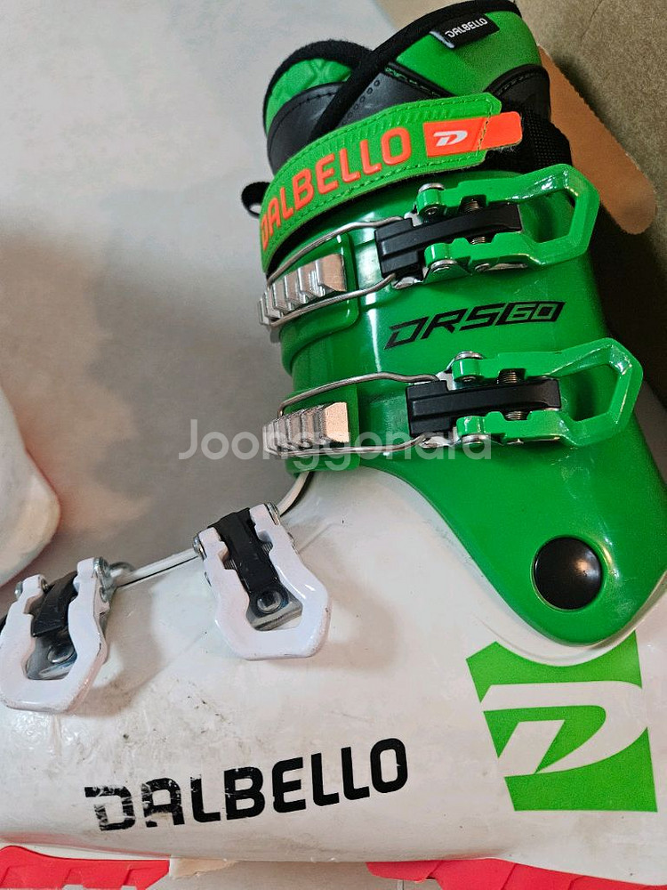 달벨로 주니어 스키부츠 235사이즈--2