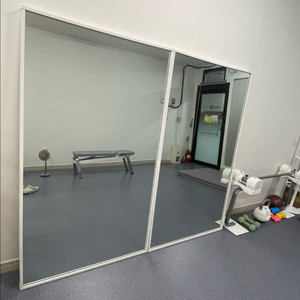 전신거울(가로1m세로1.7m) 판매. 3만원 급처분