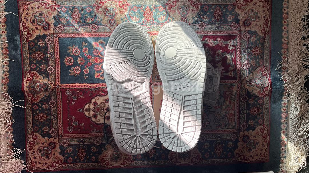 에어조던 1 로우 SE 크래프트 화이트 앤 팬텀 280mm--5