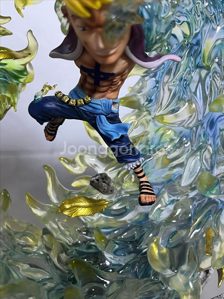 [원피스] 마르코 g5 월콜 레진 피규어--1