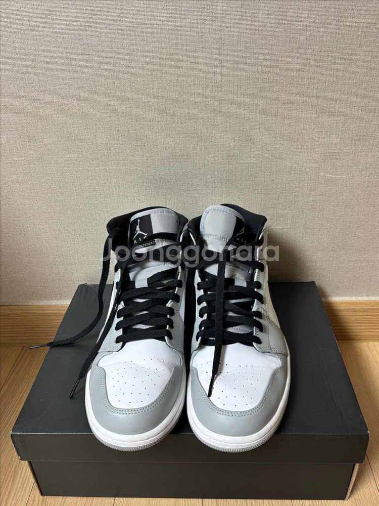 나이키 / 조던1 미드 라이트 스모크 그레이 / 275--1