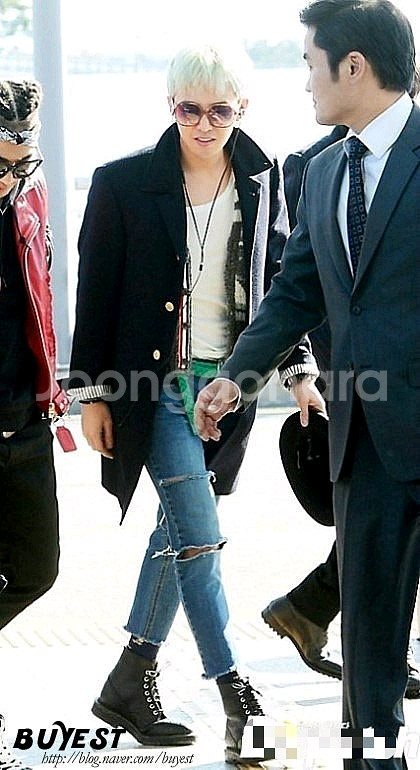 톰브라운 22fw 코튼 트윌코트 3(105)--9