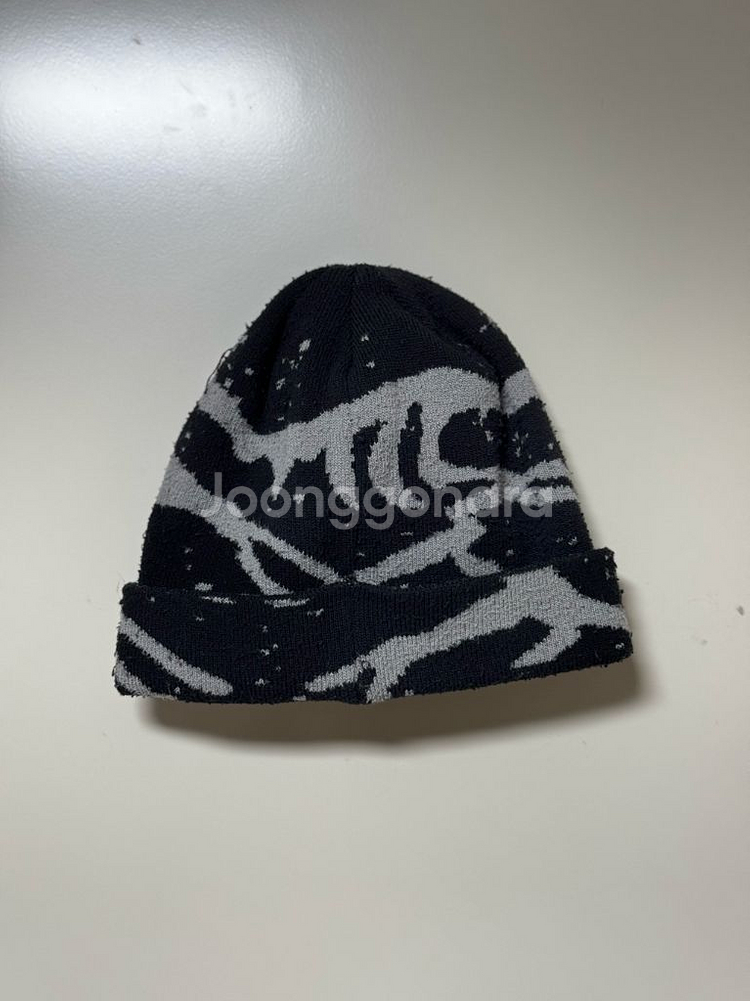 아크테릭스 그로토토크 비니 블랙--1