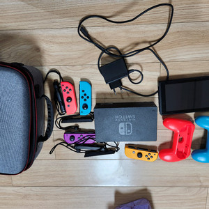 닌텐도 스위치 + 게임팩 7개