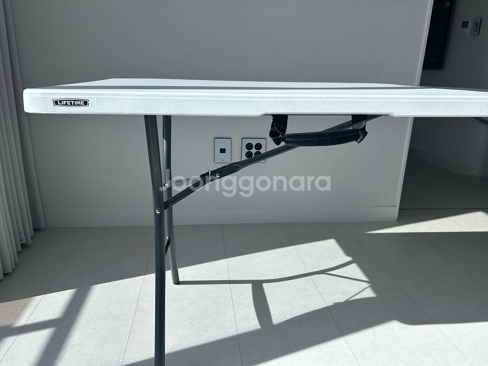 라이프타임 접이식 테이블 1800--1