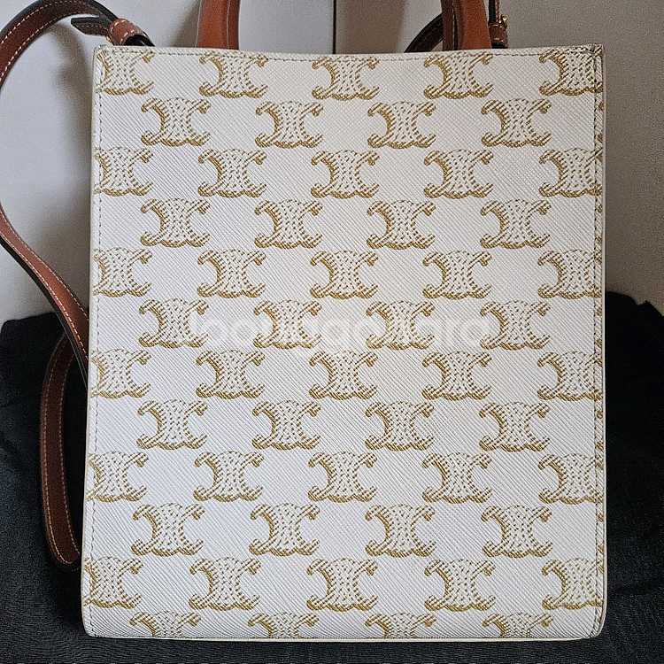 [S급] 셀린느 미니 카바스 버티컬 트리옹프 토트백 화이트--3