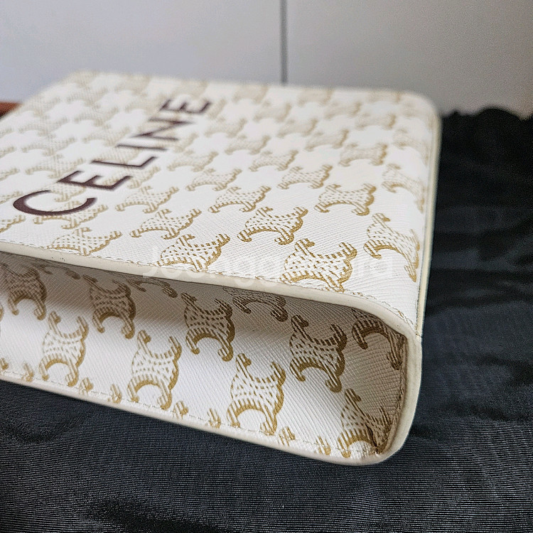 [S급] 셀린느 미니 카바스 버티컬 트리옹프 토트백 화이트--5