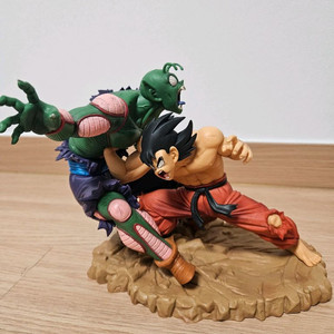 드래곤볼 제일복권 히스토리 A상 손오공 VS 피콜로 마주니어 피규어