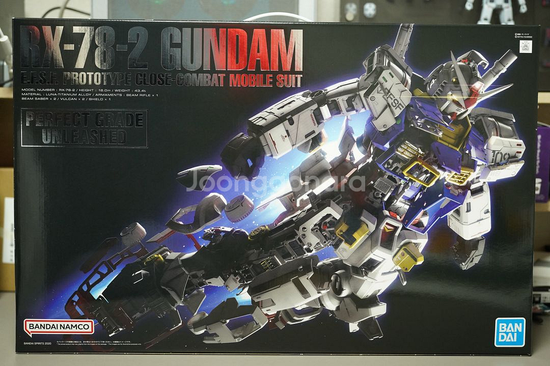 반다이 PG 언리쉬드 퍼스트 건담 미개봉 판매합니다.--0