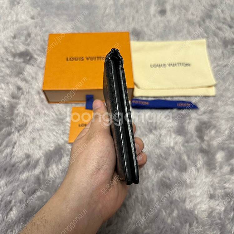 [풀구성] 루이비통 쉐도우 반지갑 블랙--4