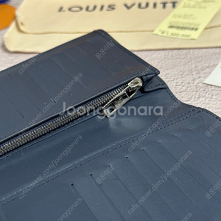 [풀구성] 루이비통 에어로그램 브라짜 월릿 장지갑--3