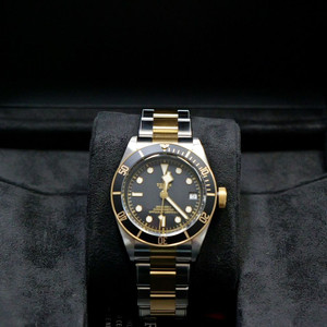 튜더 블랙베이 S&G 41mm 새상품 판매합니다