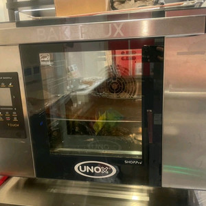 UNOX BAKERLUX SHOP.Pro 오븐 판매합니다 (터치스크린형)