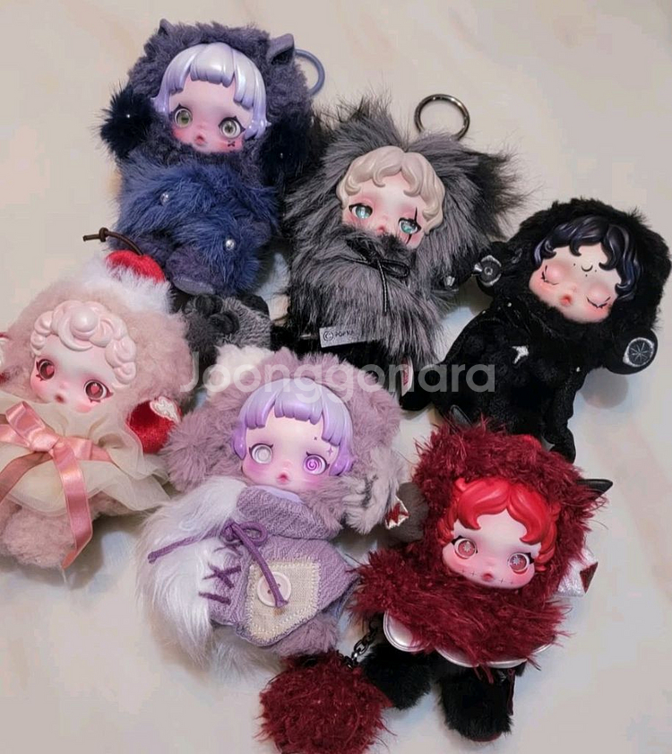 [팝마트 정품] 스컬판다 날 찾아봐 시리즈 인형 키링--0