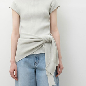 rrace 레이스 모크넥 니트 아이스블루